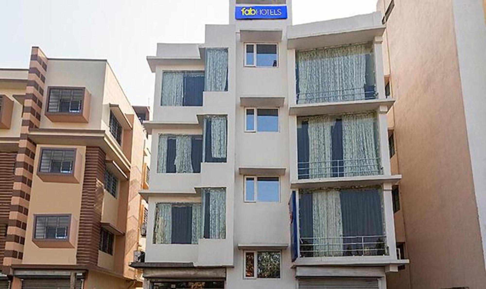 Fabhotel Aspiring Inn Jādabpur Esterno foto